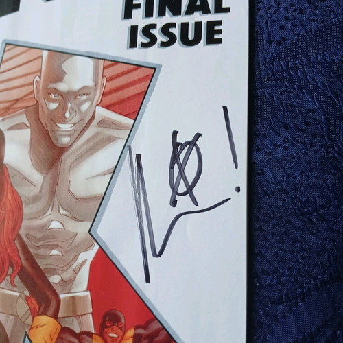 Uncanny X-Men #544 like new with Kieron Gillen signature