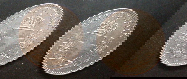 Ιταλία, 2νομίσματα των 20 σεντέσιμι του1918 και 1919 ,εξάγωνο,σχεδόν ακυκλοφόρητα δειτε τις φωτό