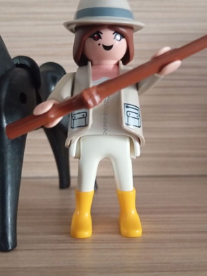 Playmobil Каубой жена като нова с оръжие и кон