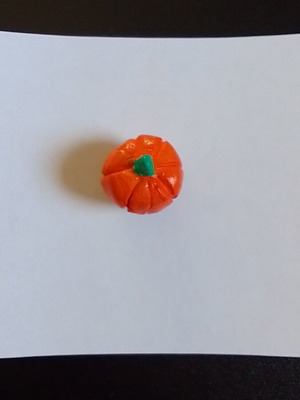 Handmade pumpkin magnet from clay, made to order