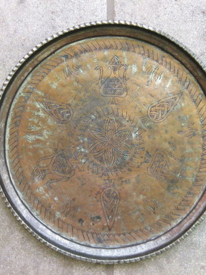 Copper tray used antique with 60 cm diameter