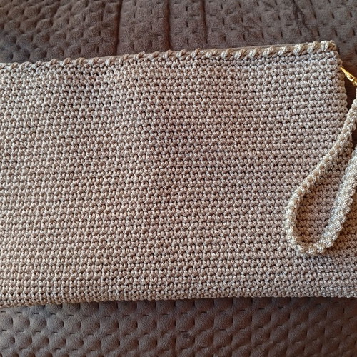 Handmade knitted beige wrist bag new