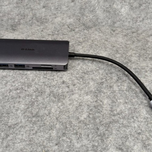 8-in-1 USB-C Hub HDMI Ethernet USB-A Card Reader like new
