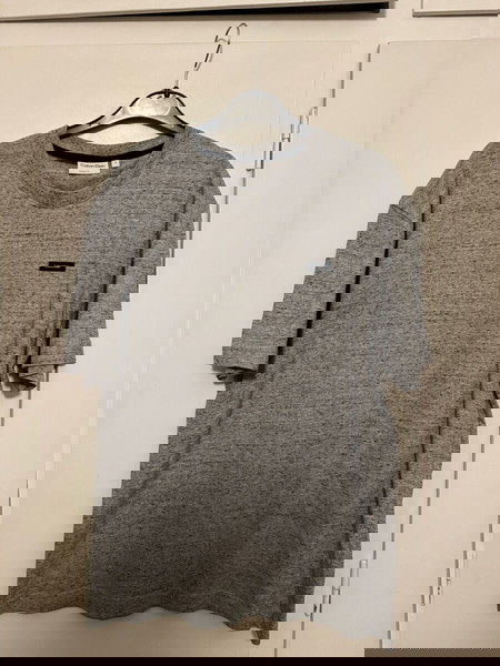 Calvin Klein T shirt Grey