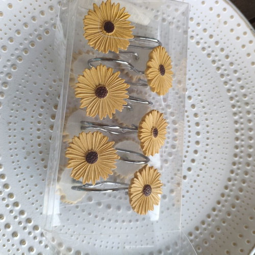 Shower Curtain Hooks new, clay-like design
