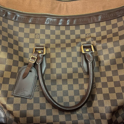 Louis Vuitton suitcase like new