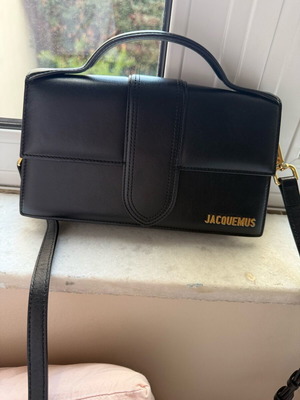 Jacquemus Le Grande Bambino τσάντα χιαστί μεταχειρισμένη