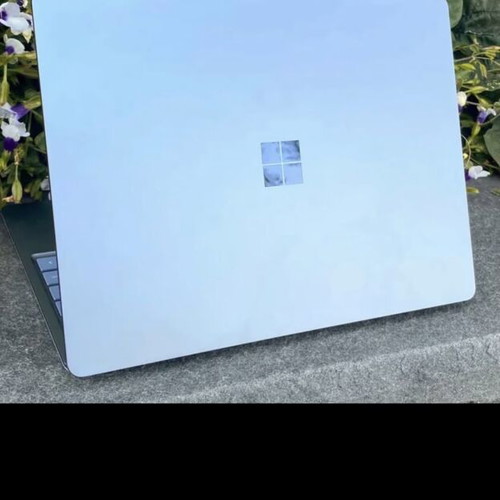 Microsoft Surface Laptop Go like new with Intel Core i5, 8GB RAM, 128GB SSD