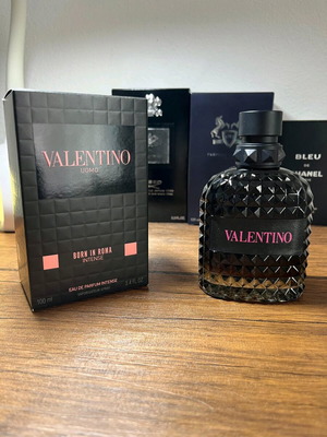 Born in Roma Intense Valentino Eau de Parfum 100ml σαν καινούργιο