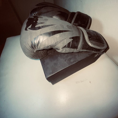 Venum KB gloves 12 oz used