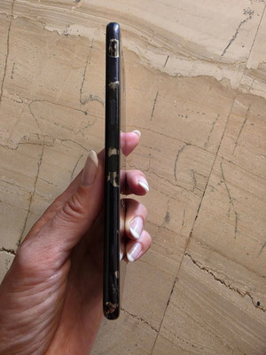 Samsung Galaxy J6 phone for parts, unlocked