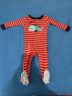 Carter`s pajamas 12 months like new