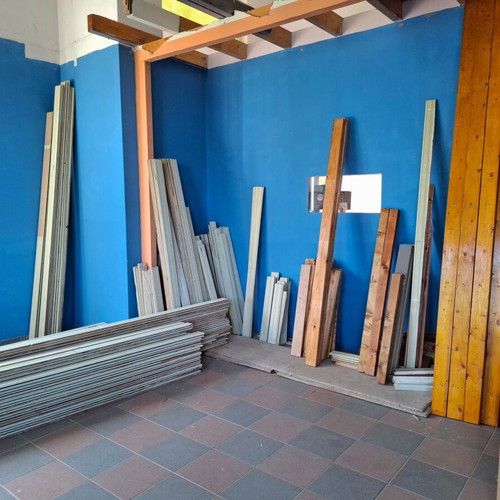 Wooden planks and tongue and groove planks, used