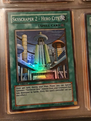 Yu-Gi-Oh card Skyscraper 2 Hero City like new