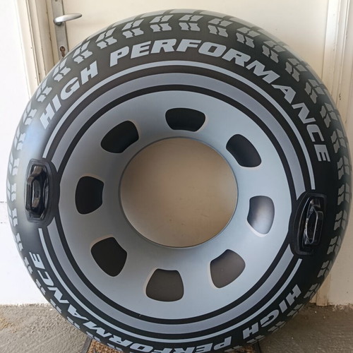 Intex inflatable high performance tire tube with handles like new