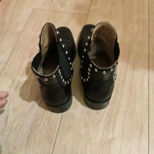 Women's ankle boots size 37 like new, black