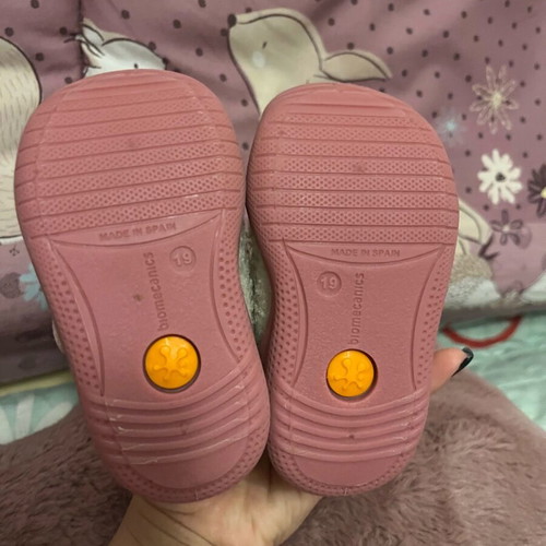 Biomecanics baby slipper size 19 pink new