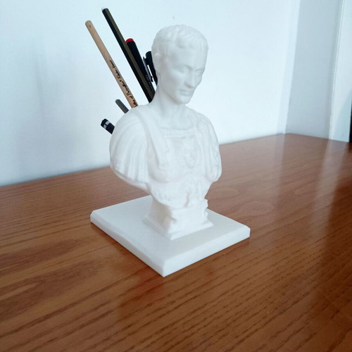 Julius Caesar pencil holder new, 3D printed, 20 cm