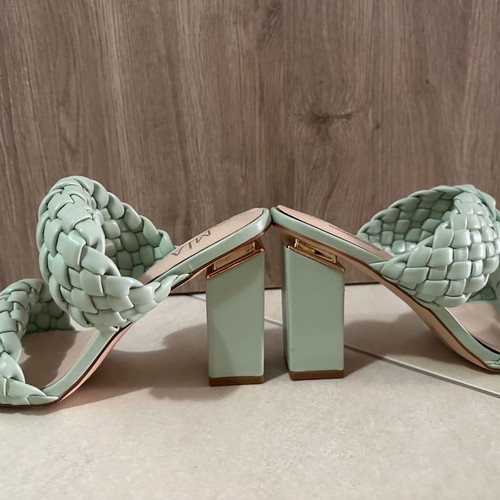 Muels women's shoes size 41 like new
