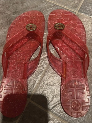 Tory Burch flip flops like new, size 37.5, red