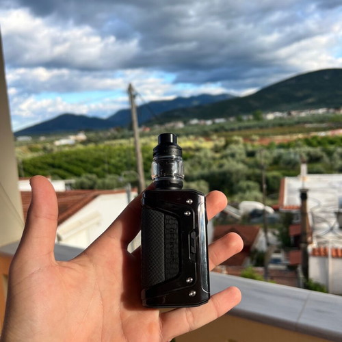Geekvape Aegis Legend 5 Kit like new