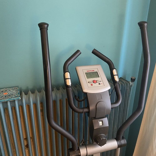 Vito XS elliptical trainer by Kettler used, fully functional