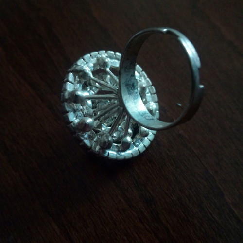 Cocktail spiral ring silver with crystals used