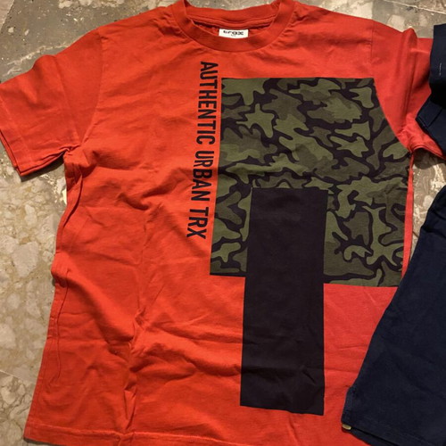 Trax boys' t-shirt set like new, size 12, blue and red
