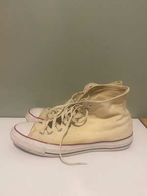Concerse All Star No 42 used beige sneakers