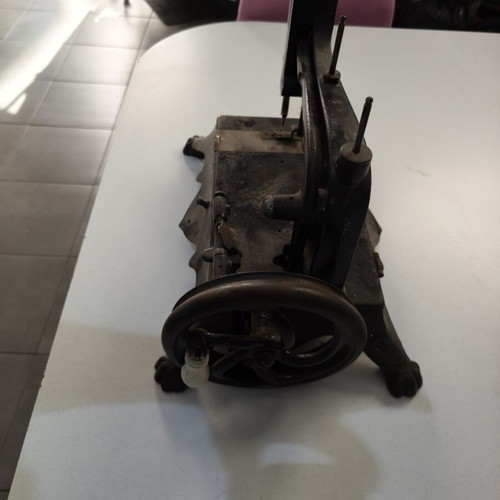 Queen Olga Sewing Machine used