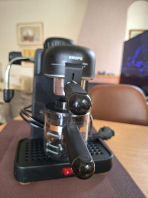 Krups espresso coffee maker like new