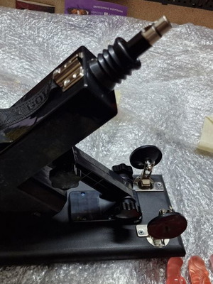 Sex machine with five attachments for beginners and advanced users
