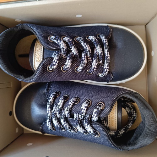Babywalker shoes new, size 22