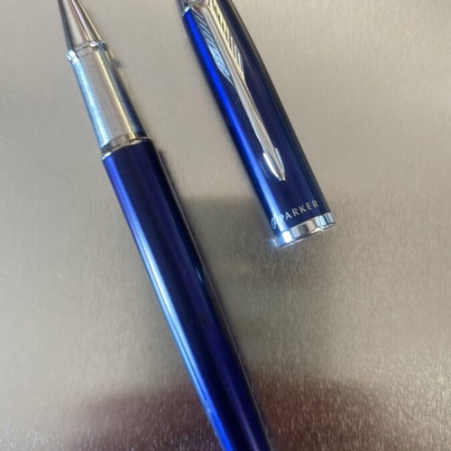 Parker vintage blue pen