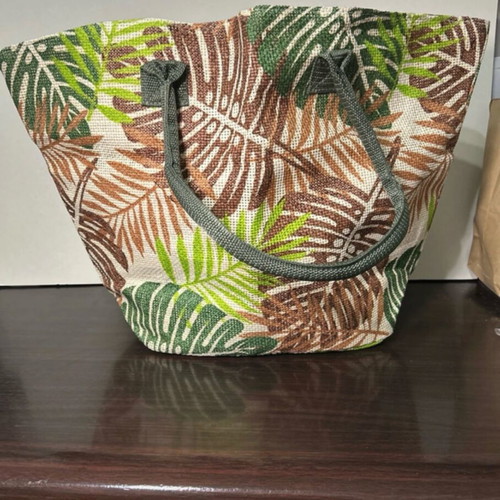 Large multicolored straw shoulder bag new