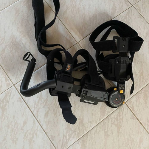 Medical Brace MB.2001 Adjustable Right Elbow Orthosis like new, black