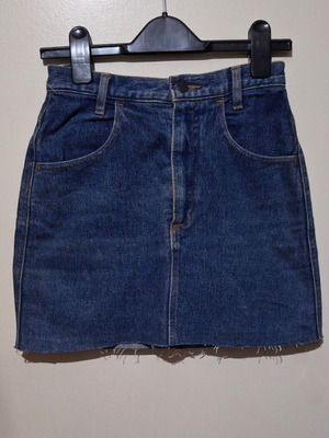 Benetton super mini skirt used, blue jean, size S