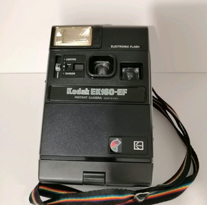 Kodak EK160-EF instant camera, Polaroid