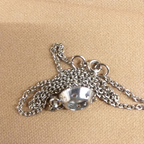 Pendant with fuchsia crystal and metal chain