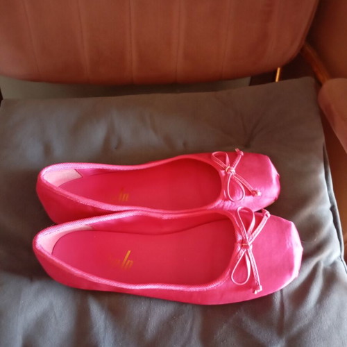Ballerinas like new, silk quality, size 37, red and pink