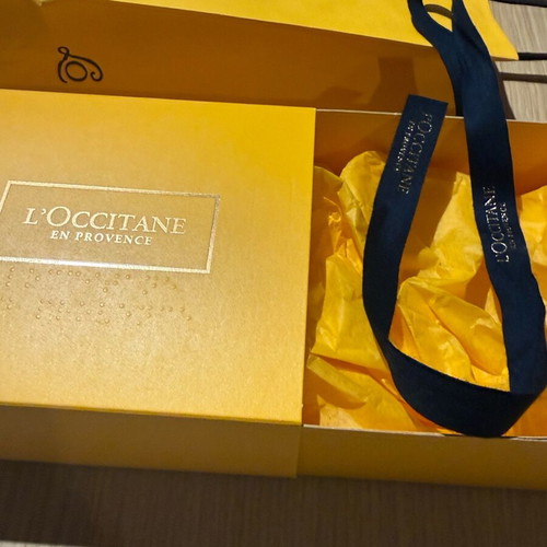 Packaging L’Occitane σαν καινούργιο