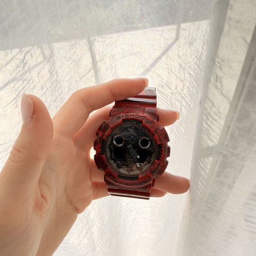 Casio G-Shock GA-100CM-4AER watch and Lorus RM331GX9 chronograph
