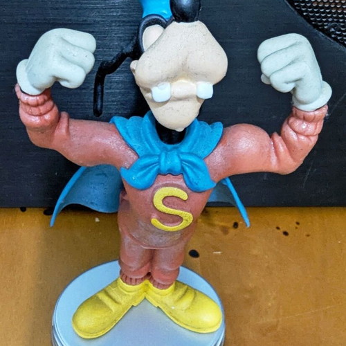 Super Goofy figure Disney 3D Collection by De Agostini like new