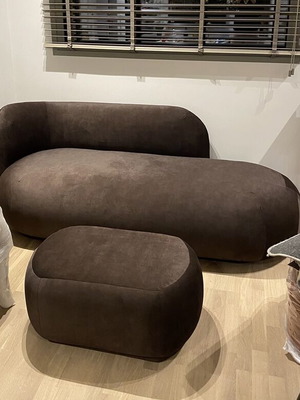Three-seater velvet sofa with matching ottoman table like new, dark brown