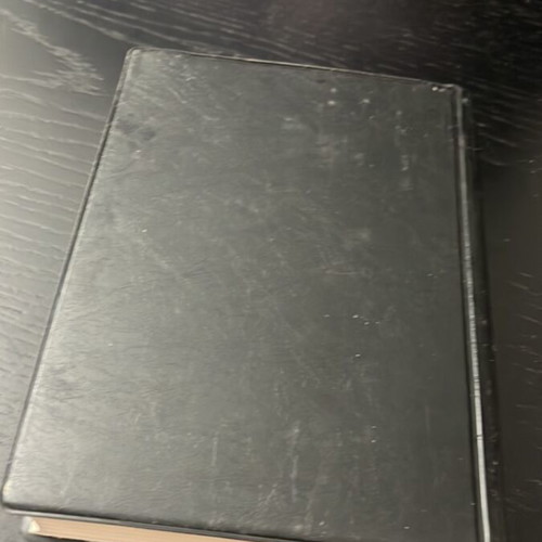 New Testament with brief commentary used, Greek