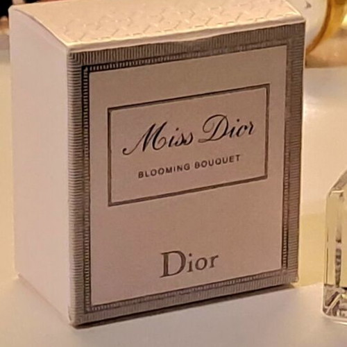 Christian Dior Blooming Bouquet μινιατούρα άρωμα καινούργιο