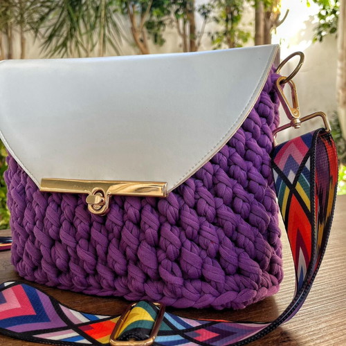 Handmade knitted bag Paris Chic new, crossbody, white and purple