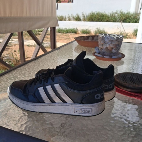 Adidas men's sneakers used, size 43, black and white