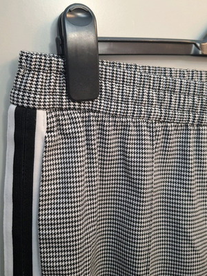 Marks & Spencer pants straight fit like new, black and white
