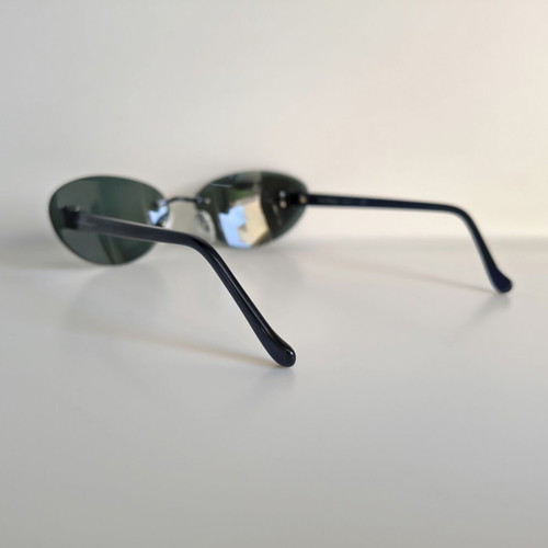 Salvatore Ferragamo Vintage Sunglasses like new, black and blue